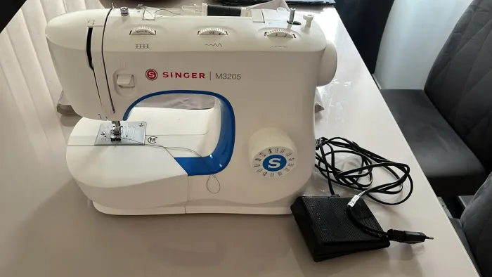Singer M3205, Máquina de Costura, 127V, 23 Pontos