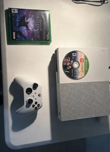 Xbox one s 1tb com 1 controle