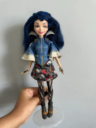 Boneca Ivie Descendentes