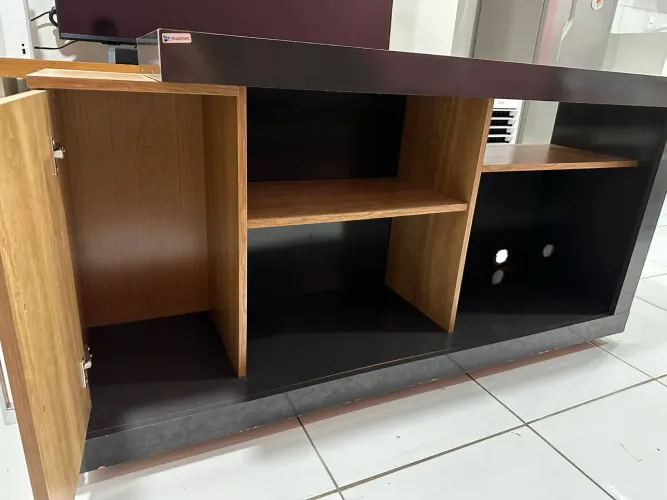 Rack lindo e bem conservado 