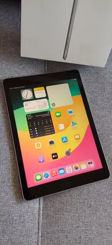 iPad 6 com caixa Troco