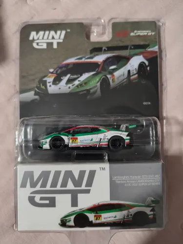 Míni GT Lamborghini huracan bamboo Airways #87