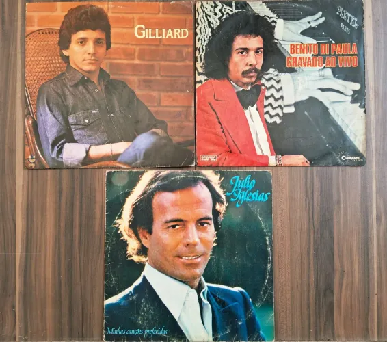 Kit 3 Discos de Vinil, Julio Iglesias, Benito di Paula e Gilliard 
