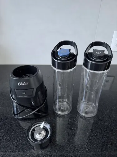 Mini liquidificador - Oster Blender