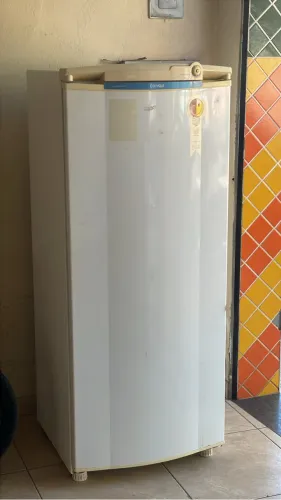 Geladeira Consul 320L