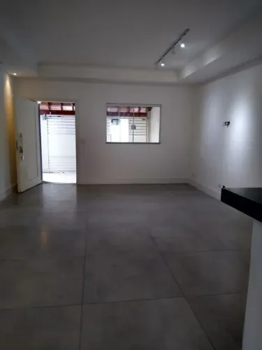 Casa Térrea a Venda 225 m² 4 quartos 1 Suíte Flor do Vale - Tremembé - SP
