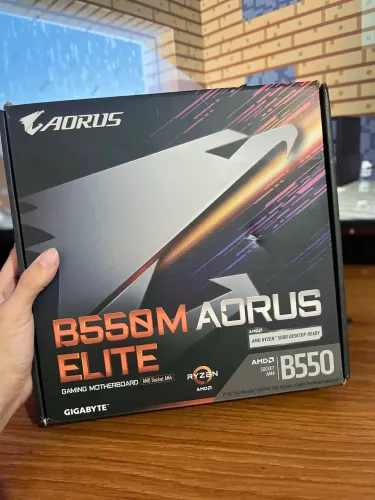 Placa Mãe B550m Aorus Elite