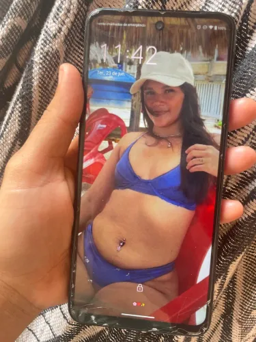 Vendo celular sem marcas de uso 