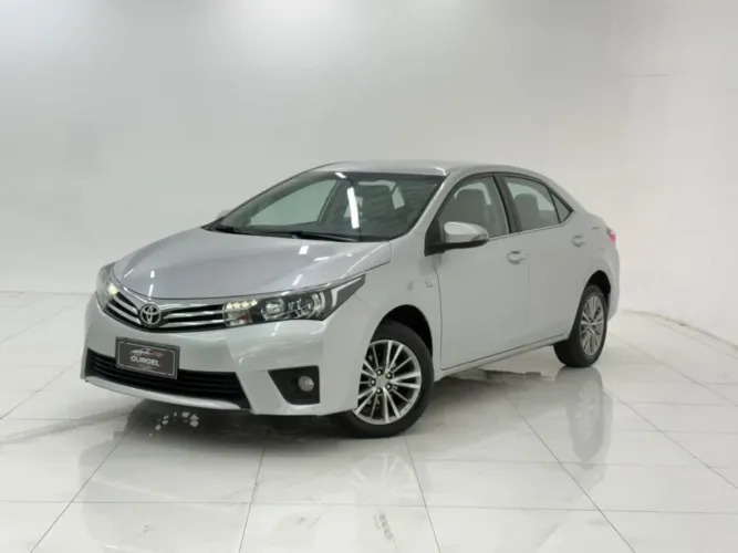 Toyota Corolla Altis 2.0 Flex 16V Aut. 2015