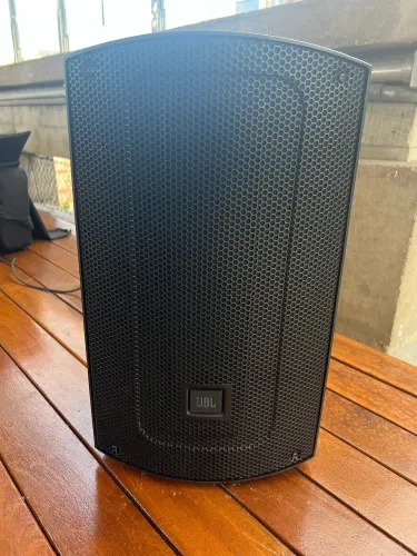 Caixa JBL Max 10