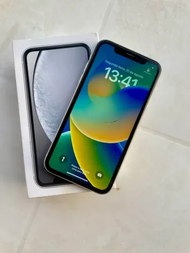 iPhone XR Branco 64GB