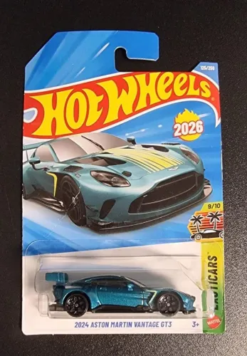 Hot Wheels 2024 Aston Martin Vantage GT3