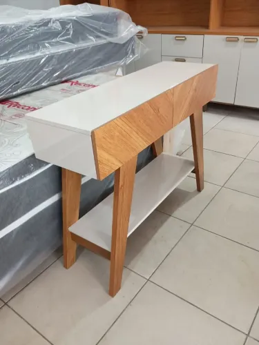 Lindo aparador novo imperdível 