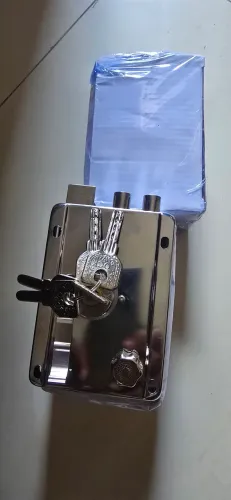 Fechadura pra porta ou portão