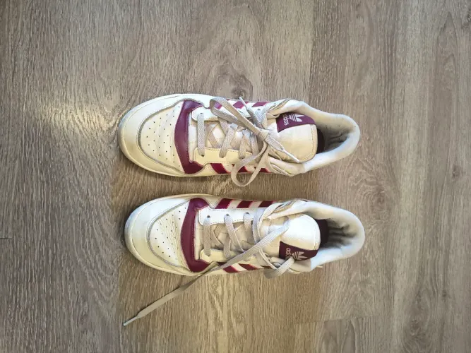 Tênis Adidas Originals Forum Low Branco e Vinho - Tamanho 41
