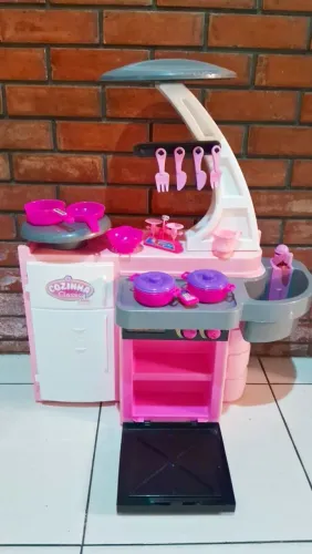 Cozinha infantil com acessórios 