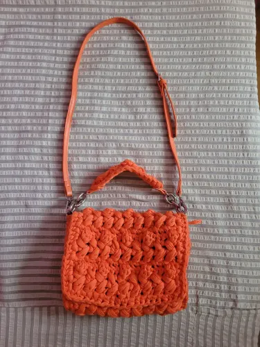 bolsa transversal de crochê laranja zara