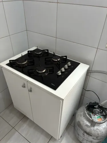 Vendo fogão coktop e armário
