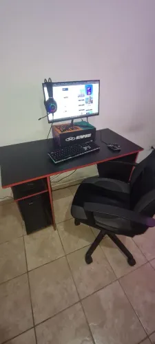 Computador Gamer Completo Monitor + CADEIRA + MESA
