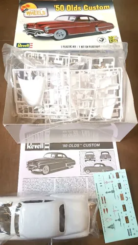 Plastimodelismo 1/25 Oldsmobile Revell Tamiya 