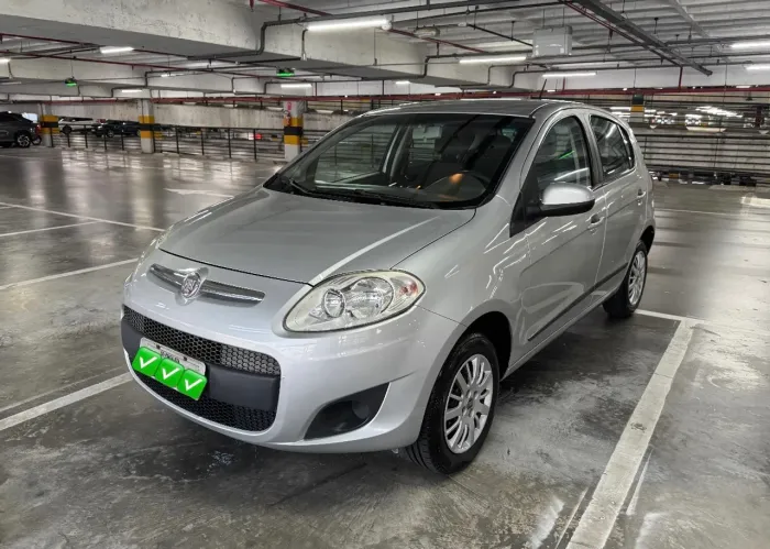 Fiat Palio Attractive 1.0 EVO Fire Flex 8V 5P 2013