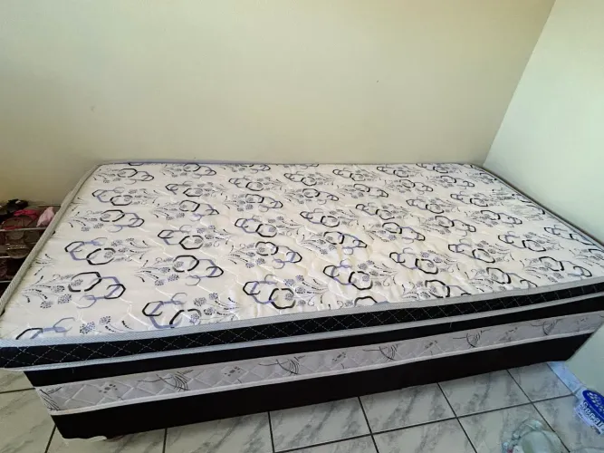 Cama box solteiro + Colchão 