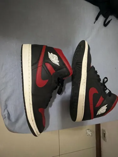 Jordan tamanho 42 usado 1 vez