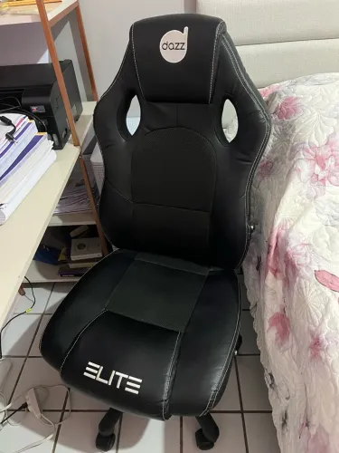 Cadeira game dazz elite super conservada de pouco uso
