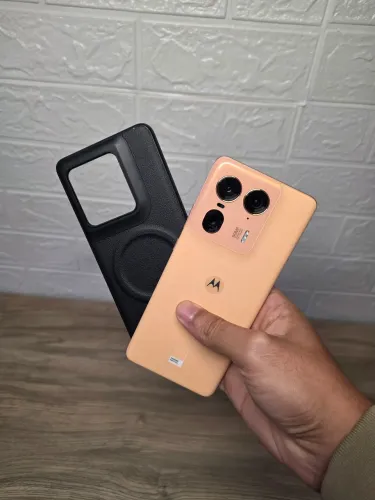 Moto Edge 50 Ultra 12/512GB OPORTUNIDADE