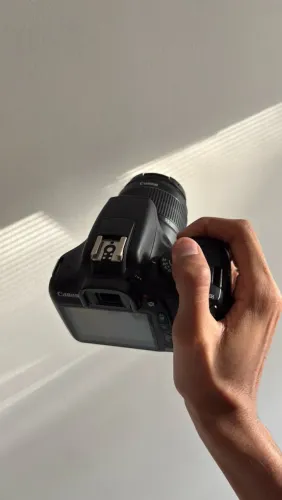 Câmera cânon T6 + lente 18-55 kit