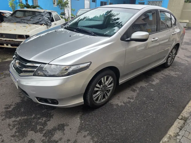 Honda City Sedan LX 1.5 Flex 16V 4P Aut. 2014