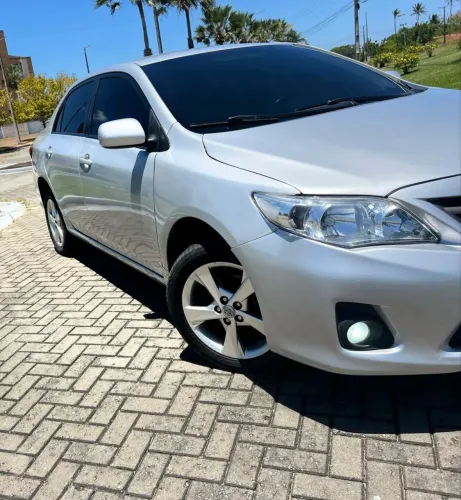 Toyota Corolla GLI 1.8 Flex 16V Aut. 2012