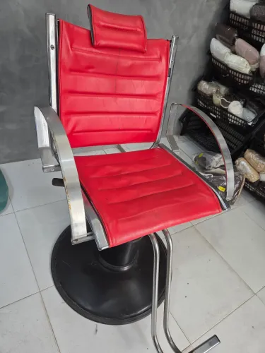Cadeira de cabeleireiro Van De Velde Itália  barbeiro 