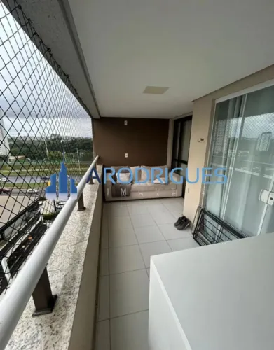 Apartamento à Venda na Paralela em Condomínio Alto Padrão Oportunidade!