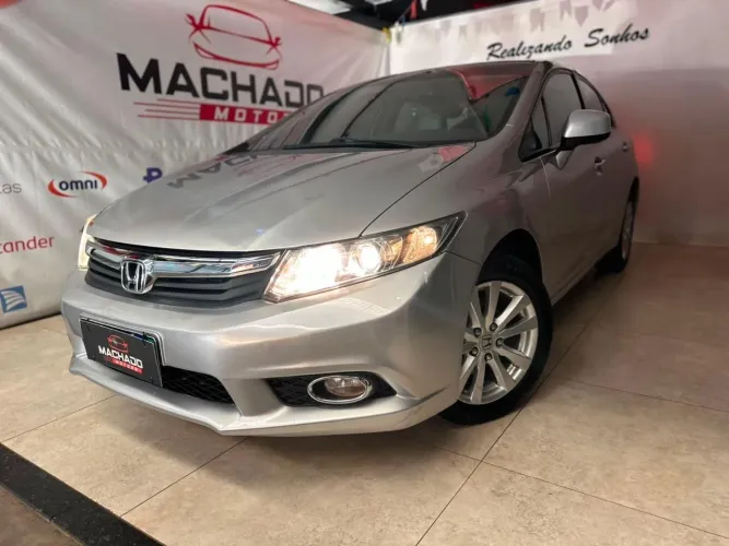 Honda Civic Sedan LXS 1.8/1.8 Flex 16V Aut. 4P 2014