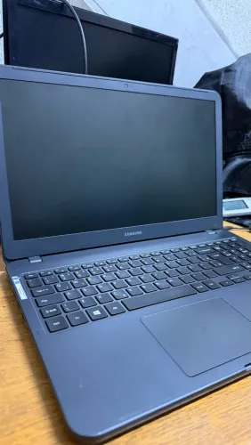 Notebook Samsung ótimo