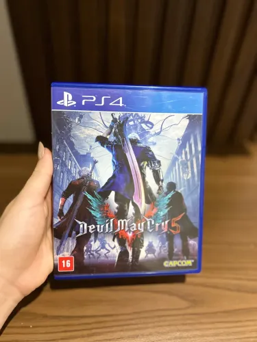 Jogo Devil May Cry 5 PS4 Mídia Física Original Game Ação Capcom