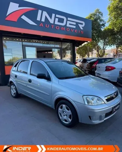 Chevrolet Corsa Hat. Maxx 1.4 8V Econoflex 5P 2011