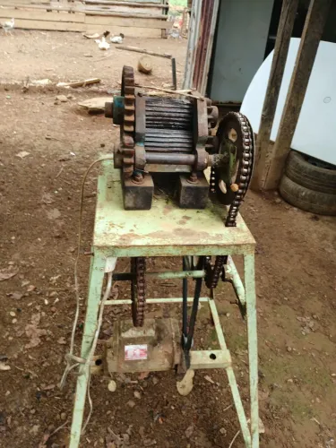 Vendo moedor de cana