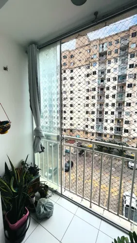 ALUGA-SE APTO SEMI-MOBILIADO NO COSTA ARAÇAGY
