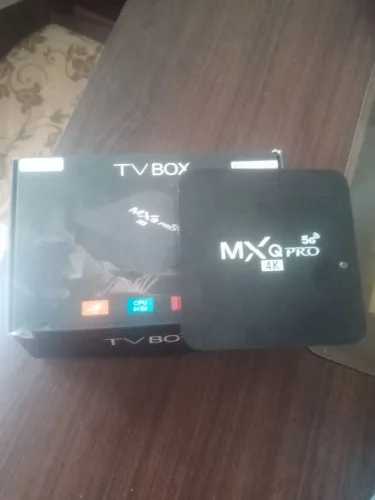 Conversor Smart TV Android 4K - Novo na Caixa