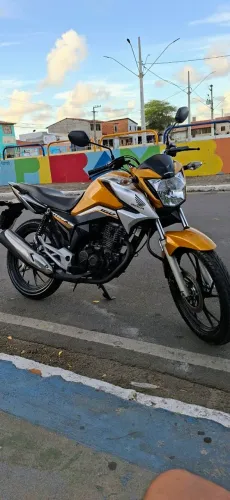 CG titan 2022. Moto em estado de Zera! Sem nenhum arranhão. Toda original de fábrica!