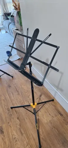 Suporte para partitura Hércules