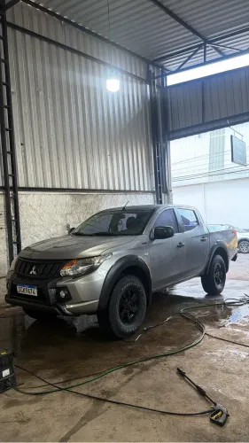 Mitsubishi L200 Tri. Outd. GLX 2.4 CD 4X4 Die. MEC 2024