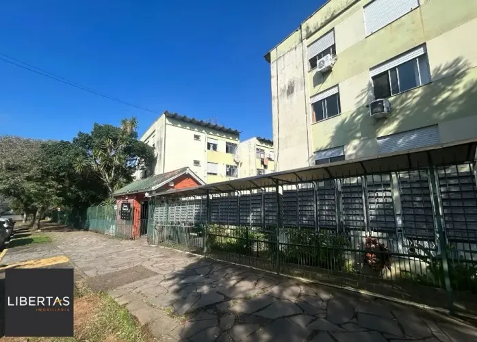 Apartamento com 3 dormitórios no bairro Vila Nova em Porto Alegre/RS