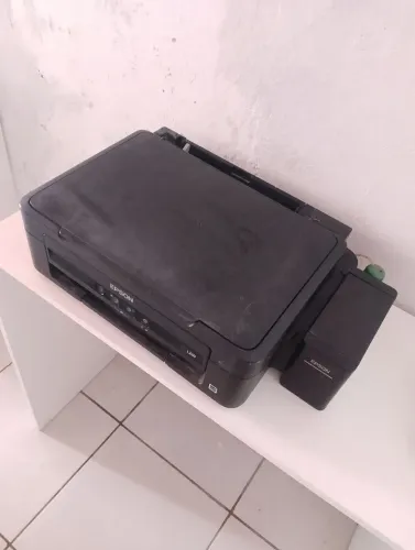 Vendo 2 impressoras Pra conserto ou retirada de peças