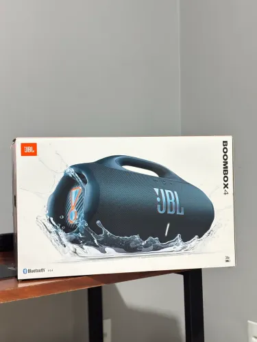 ? JBL Boombox 4zero uso! Caixa premium