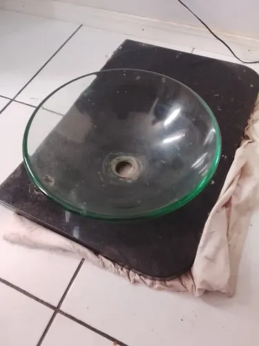 Kit cuba de vidro + bancada de granito para lavabo/banheiro 100,00