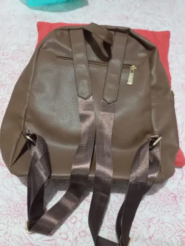 Mochila marrom de qualidade