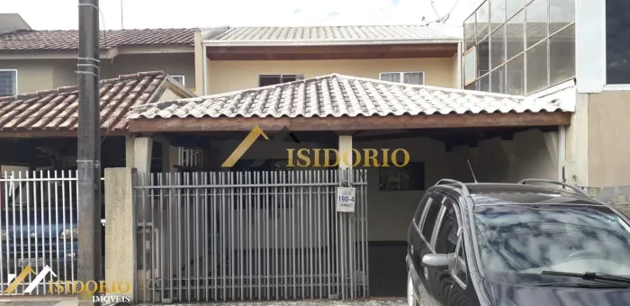 SOBRADO EM CAMPO LARGO! 03 QUARTOS, SUÍTE, 02 GARAGEM